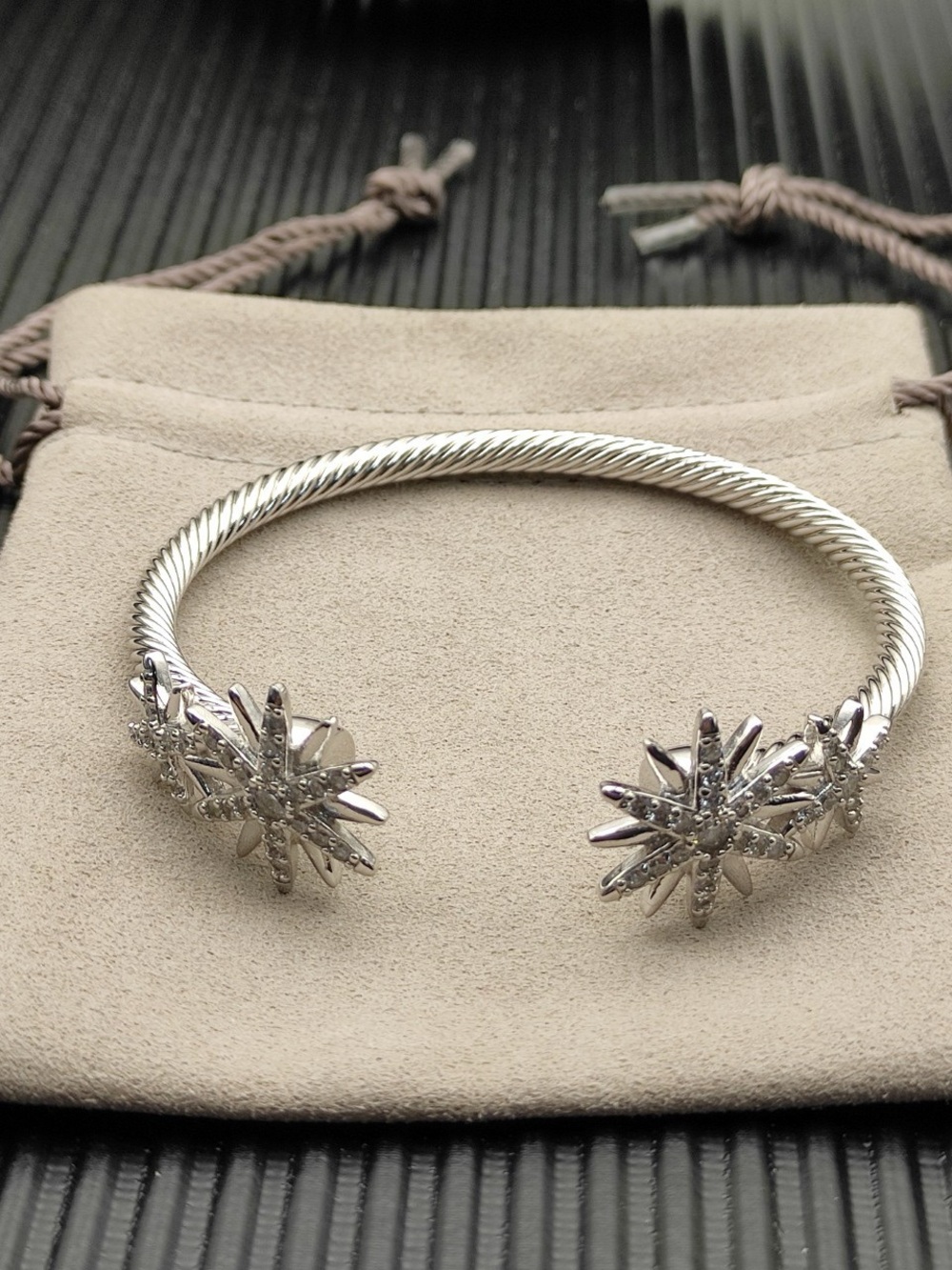 David Yurman Silver Starburst Cable Cuff Bracelet - Picture 6 of 6